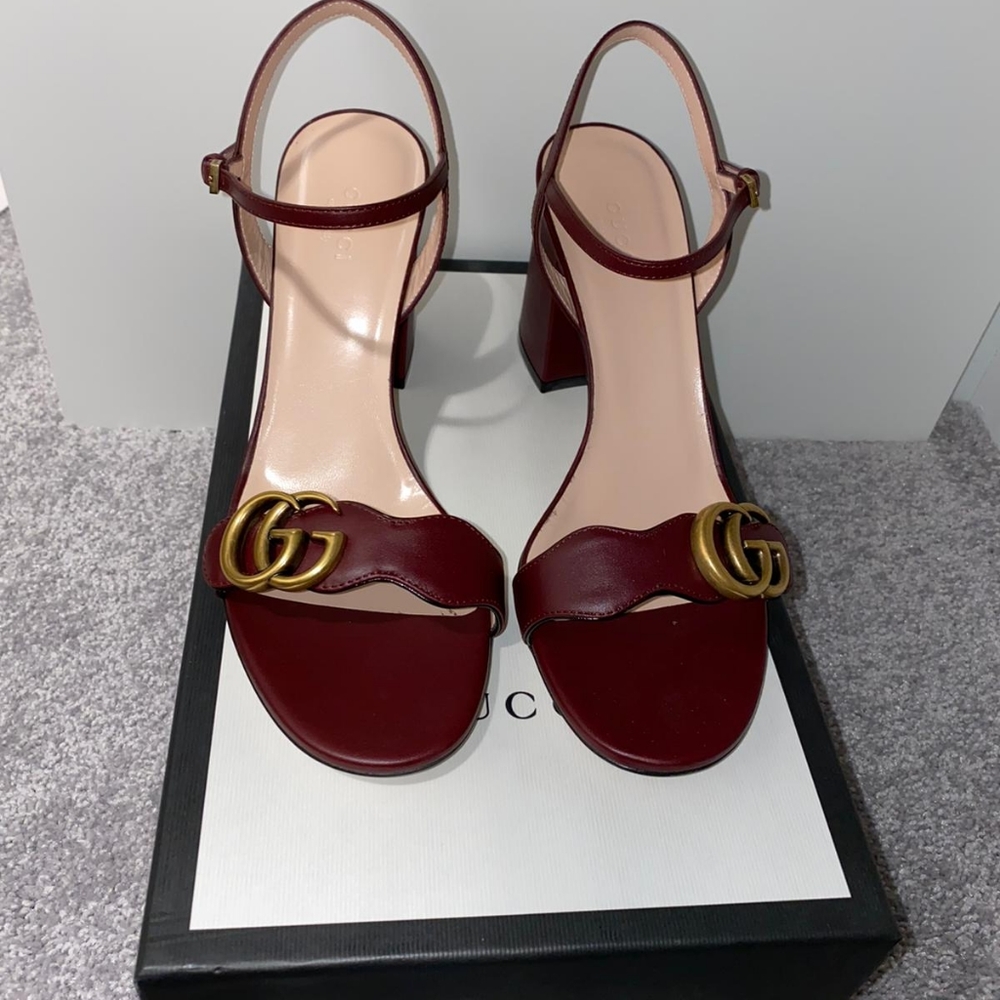 [Sold] Gucci Marmont Logo embellished sandals - Picture 4 of 5